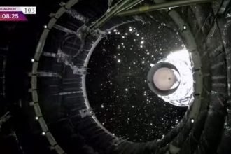 Artemis II a décollé avec succès : le guide complet de la mission lunaire