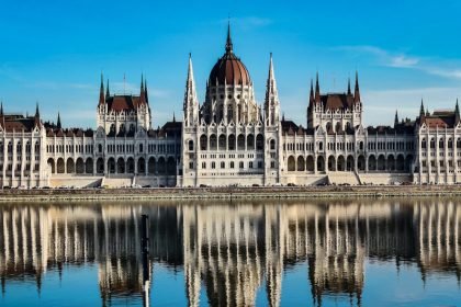 Vance rejoint orbán à budapest Vance rejoint Orbán à Budapest