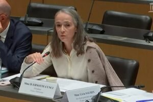 Ernotte va porter plainte contre Sébastien pour outrage sexiste