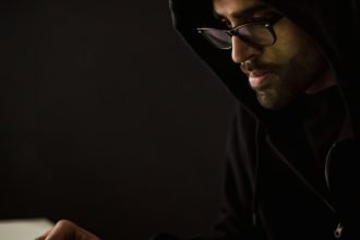 Faille android : 50 millions d'utilisateurs exposés via un sdk Faille Android : 50 millions d’utilisateurs exposés via un SDK