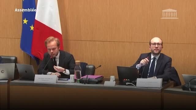 marine, pen, estime,  la, macronie 