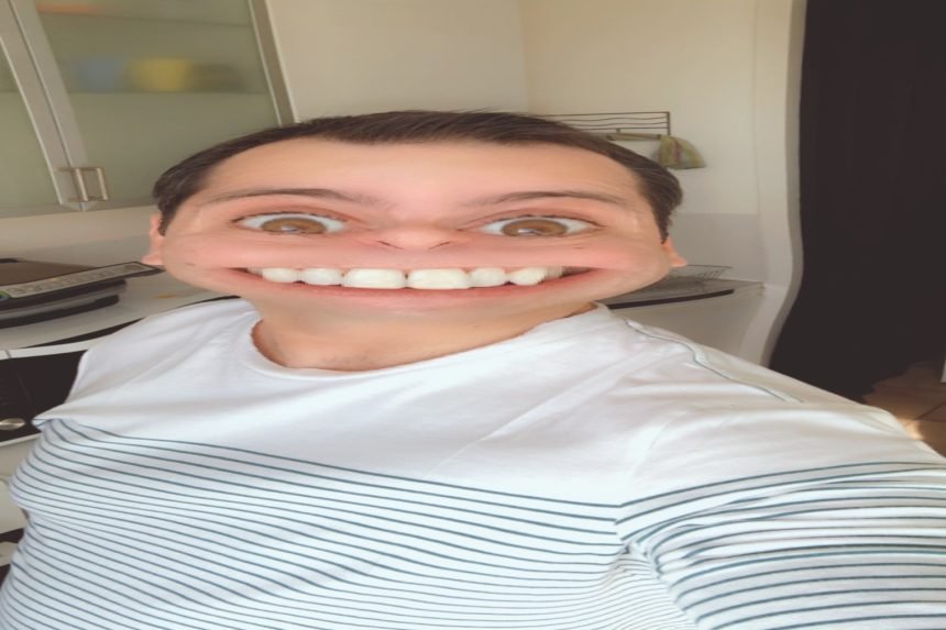 Fraude à la caf : il se fait passer pour lacazette Fraude à la CAF : il se fait passer pour Lacazette