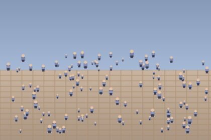 Foule en marinières à Pézenas lors de la Grande Marinade 2026