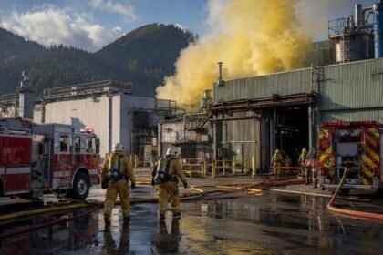 Un réservoir chimique explose dans une usine américaine, faisant des morts et plusieurs blessés graves