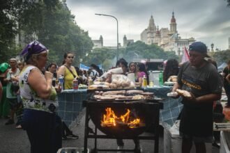 74 heures de barbecue : record du monde près de Lyon