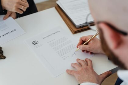 Divorce par consentement mutuel 2026 : procédure sans juge, coût et délais Divorce par consentement mutuel 2026 : procédure sans juge, coût et délais