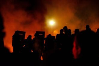 Le sacre du PSG vire aux débordements : 780 interpellations