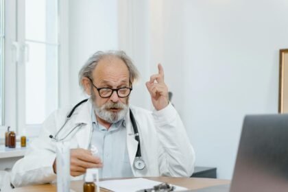 Mutuelle santé senior 2026 : comment bien choisir, quel tarif et les aides disponibles Mutuelle santé senior 2026 : comment bien choisir, quel tarif et les aides disponibles