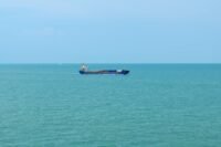 Navires commerciaux en mer — Détroit d'Ormuz