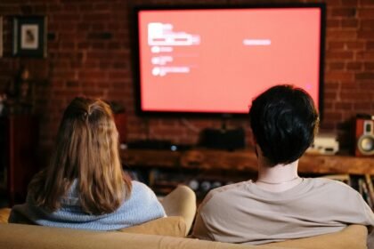 Programme TV ce soir lundi 18 mai 2026 : L'Été 36 sur TF1 et le prime time des chaînes françaises