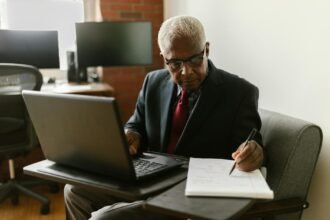 Retraite progressive 2026 : travailler à temps partiel tout en touchant une partie de sa pension