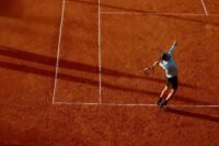 Roland-Garros : Fonseca, 19 ans, renverse Djokovic