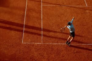 Roland-Garros : Fonseca, 19 ans, renverse Djokovic