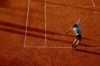 Roland-Garros : Halys sauve l'honneur, Djokovic se qualifie