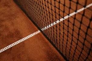 Roland-Garros : Daniel Jade, 17 ans, élimine Evans
