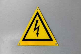 Droit de retrait 2026 : dans quels cas l'exercer et quelles protections ?