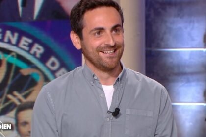 Camille Combal sur le plateau de Quotidien sur TMC