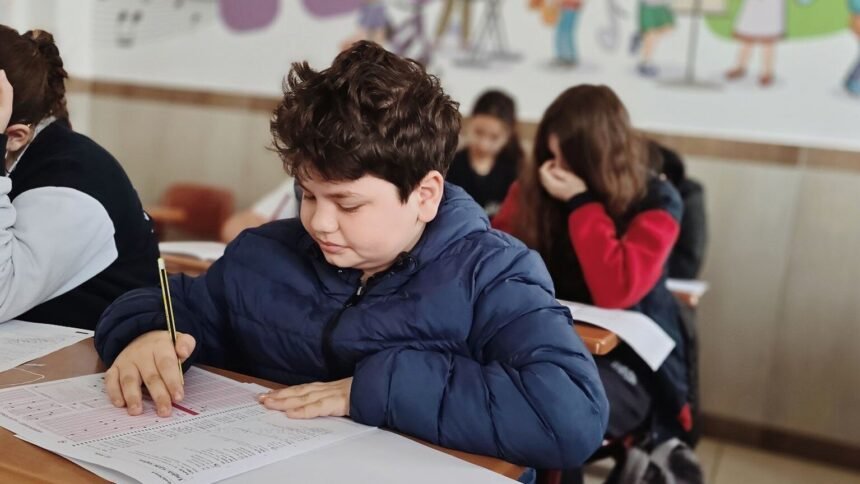 Canicule : 200 lycéens passent l&rsquo;oral de bac de français dans un parking souterrain à Rueil-Malmaison