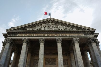 Marc Bloch entre au Panthéon : hommage solennel à l&rsquo;historien résistant