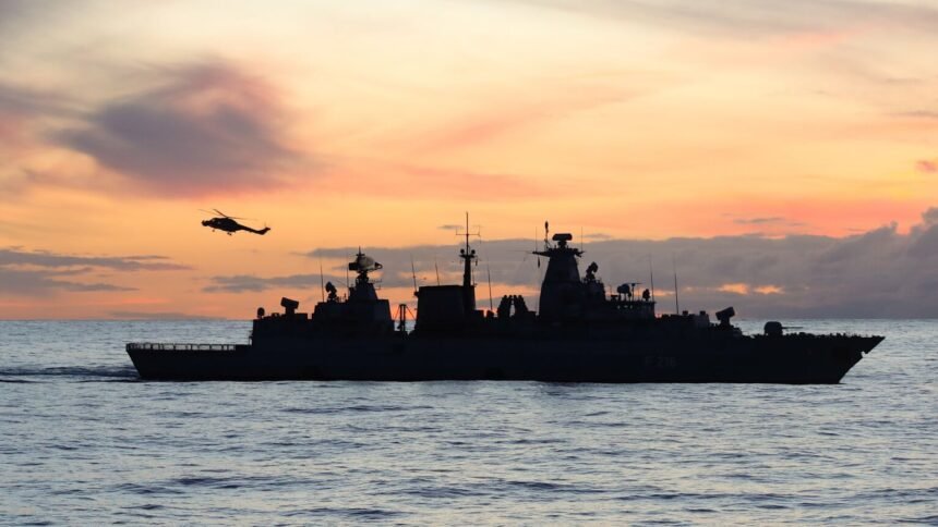 Corée du nord : kim jong-un annonce l'armement nucléaire de sa marine Corée du Nord : Kim Jong-un annonce l’armement nucléaire de sa marine