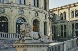 Norvège : le fils de la princesse héritière condamné à quatre ans de prison pour viols vague de chaleur record