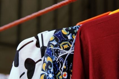 Fast fashion : le Sénat vote définitivement la loi anti-Shein et Temu ce lundi