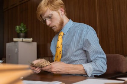 SMIC : le salaire minimum passe à 12,31 € de l&rsquo;heure depuis le 1er juin