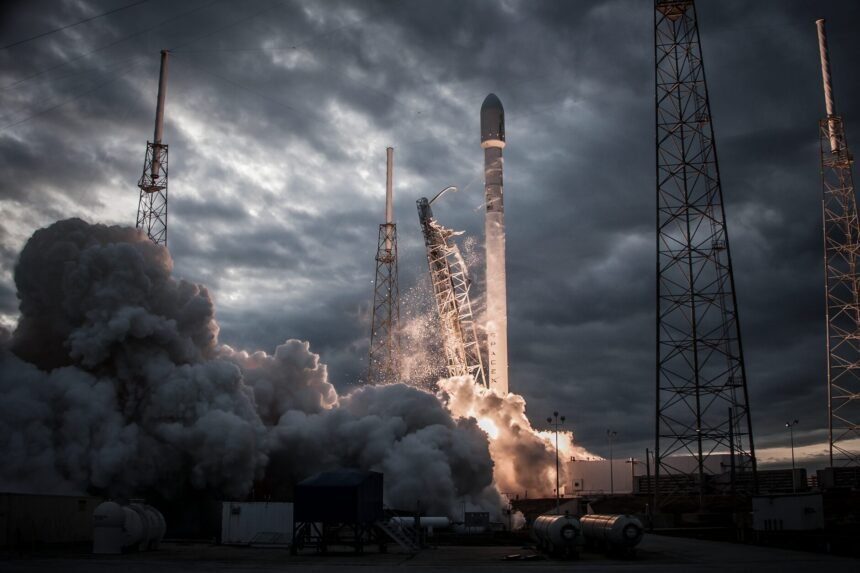 SpaceX entre en Bourse, Musk franchit les 1 000 milliards