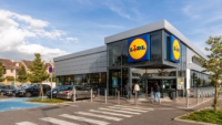 Lidl ferme des magasins à paris après des bousculades pour l'achat de climatiseurs accident du travail 2026