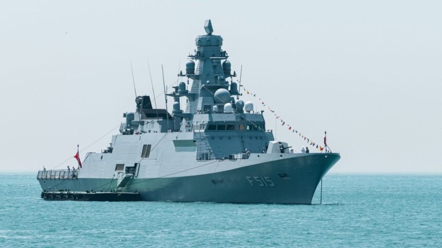 Iran-États-Unis : Washington frappe 80 cibles, Téhéran riposte