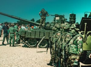 Armées : le parlement adopte un plan à 436 milliards pour 2030 militaires Pacifique Var meurtre