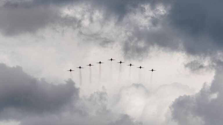 Répétition du défilé aérien du 14 juillet : une centaine d’appareils dans le ciel de Paris ce jeudi