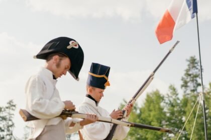 Var : cinq membres d’une famille mis en examen pour le meurtre présumé de deux militaires du Pacifique