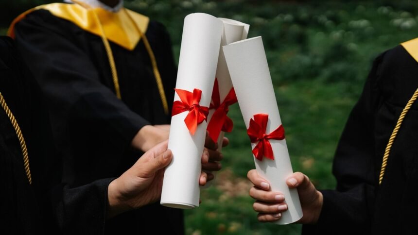Brevet 2026 : les résultats tombent ce vendredi pour 854 000 candidats Brevet 2026 : les résultats tombent ce vendredi pour 854 000 candidats