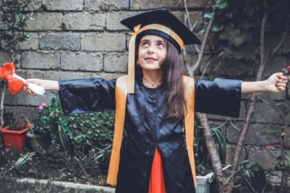 Agnès, 9 ans, devient la plus jeune diplômée du brevet de l&rsquo;histoire de France
