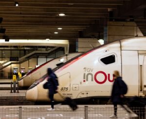Lgv sud-est : nuit de galère pour 130 trains après un incendie en seine-et-marne réseaux sociaux mineurs Europe