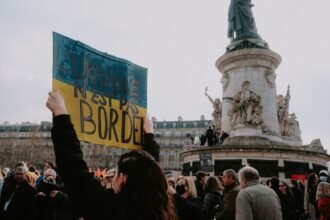 14-juillet 2026 : une nuit de violences, 389 interpellations et 28 policiers blessés tempete Bavi Chine