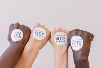 Renaissance attaque le rn en justice pour avoir « volé » son nom dans la campagne le pen 2027 tempete Bavi Chine