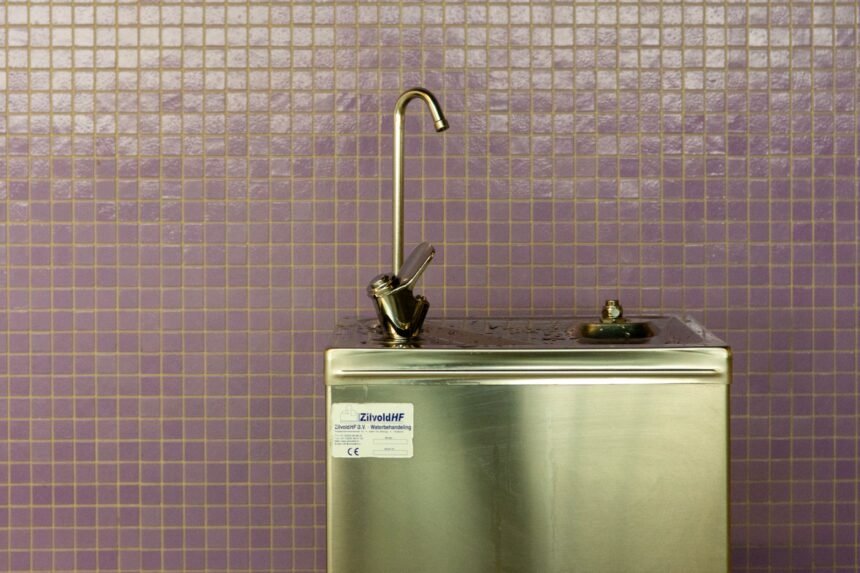 Grand reims : l'eau coupée dans 12 communes après une intrusion dans un réservoir eau potable Grand Reims