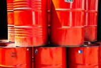 Pétrole : le brent franchit les 90 dollars sur fond d'escalade militaire us-iran