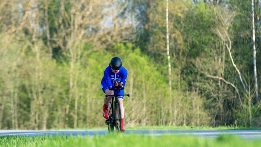 Tour de france 2026 : le contre-la-montre d’évian, rendez-vous crucial pour evenepoel face à pogacar Tour de France 2026 : le contre-la-montre d’Évian, rendez-vous crucial pour Evenepoel face à Pogacar