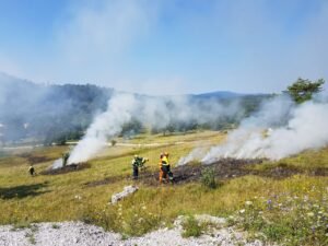 Var : incendie à pontevès, 30 hectares brûlés et des évacuations en cours Nigeria : l’armée libère 31 otages, Actus