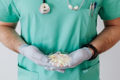 Sécurité sociale : l&rsquo;Assurance-maladie propose 40 mesures pour combler un déficit de 14 milliards