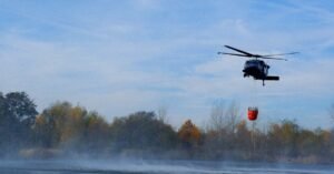 Gironde : l’incendie de saumos s’emballe, 12 000 personnes évacuées près du cap-ferret gims, décennie, tour, reporté, novembredécembre