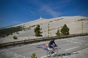 Tour de france : arensman s'impose à l'alpe d'huez, pogacar conserve le maillot jaune L’ancien patron du FBI Robert Mueller est décédé à l’âge de 81 ans, Actus
