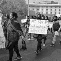 Inde : le ministre de l'éducation démissionne sous la pression du mouvement des « cafards » députée, coralie, dubost, annonce, se