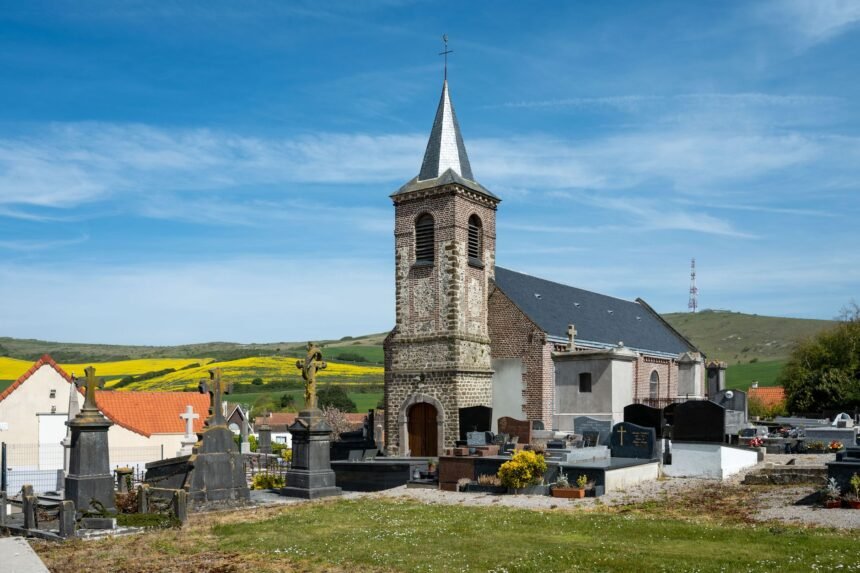 Père hamel : la france commémore le 10e anniversaire de l’attentat de saint-étienne-du-rouvray père Hamel anniversaire
