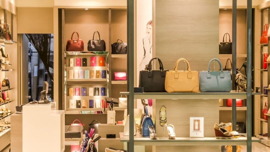 Hermès : bons résultats, mais l'action chute de 8 % à paris Hermès : bons résultats, mais l’action chute de 8 % à Paris