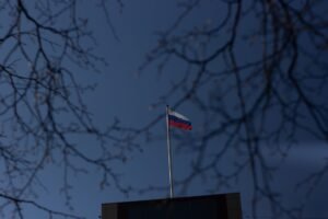 Propagande russe : la chroniqueuse xenia fedorova visée par un arrêté d'expulsion garde à vue Orange Vaucluse nourrissons