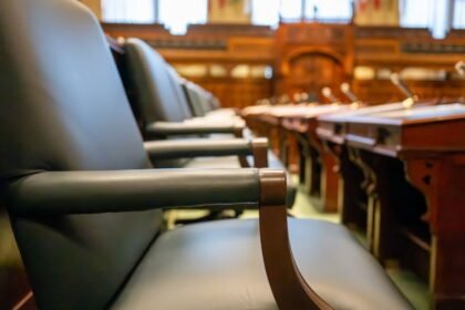 Violences sexuelles : Aurore Bergé réunit les parlementaires pour une loi globale